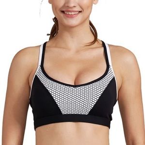 Sports bra with puddled cups and good support